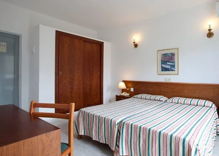 Cabot Romantic- Adults Only 3*