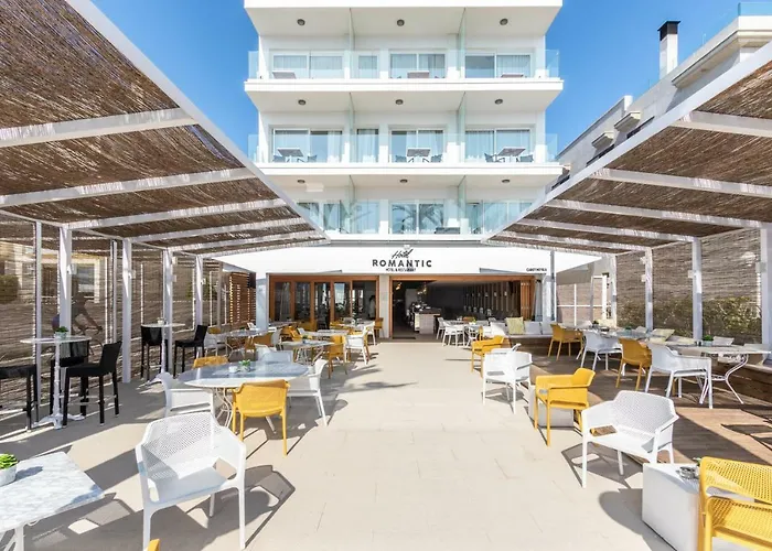 Cabot Romantic- Adults Only فندق 3*