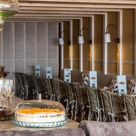 Cabot Romantic- Adults Only 3* 포엔샤 항구
