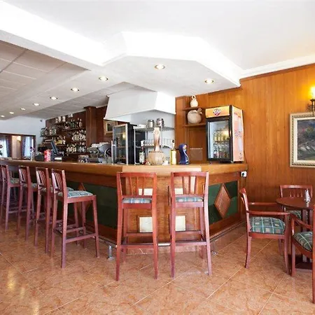 Cabot Romantic- Adults Only 3* 포엔샤 항구