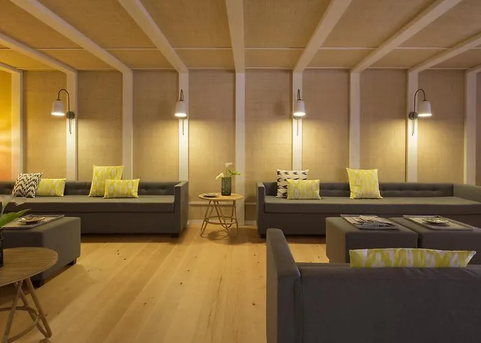 Cabot Romantic- Adults Only فندق