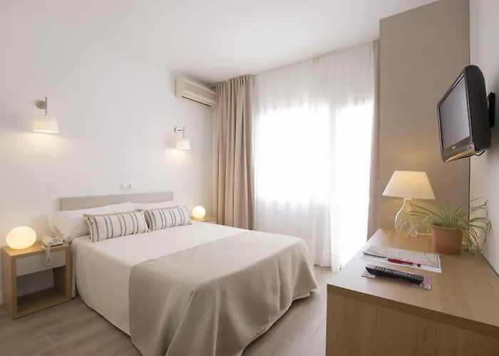 فندق Cabot Romantic- Adults Only بورت دي بوينسا