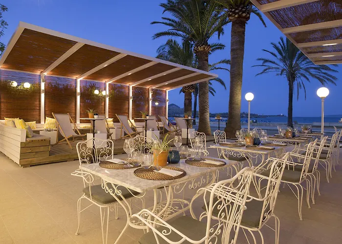 Cabot Romantic- Adults Only 3*